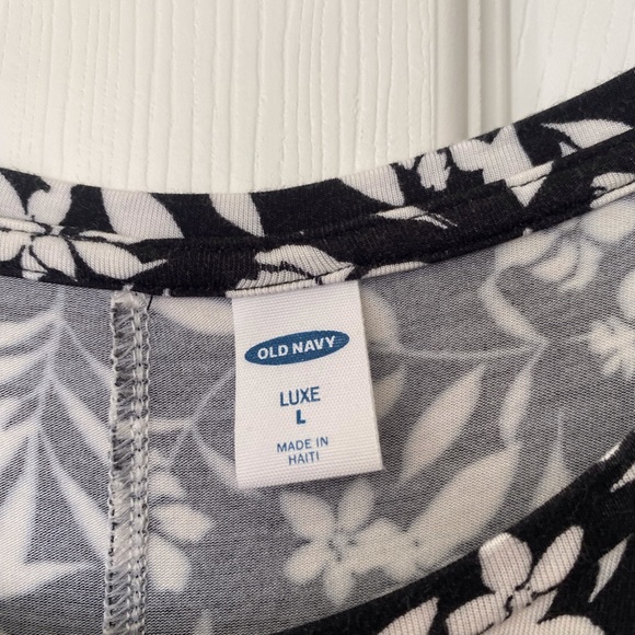 Junior Top - Picture 2 of 3